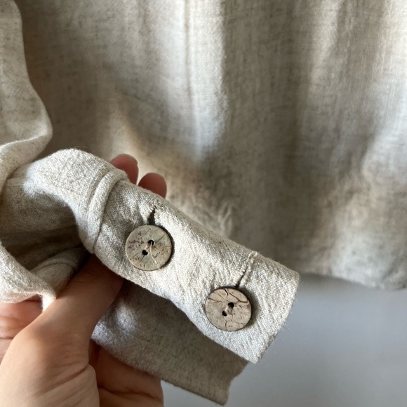 Dagg & Stacey Linen Top - Picture 8 of 10